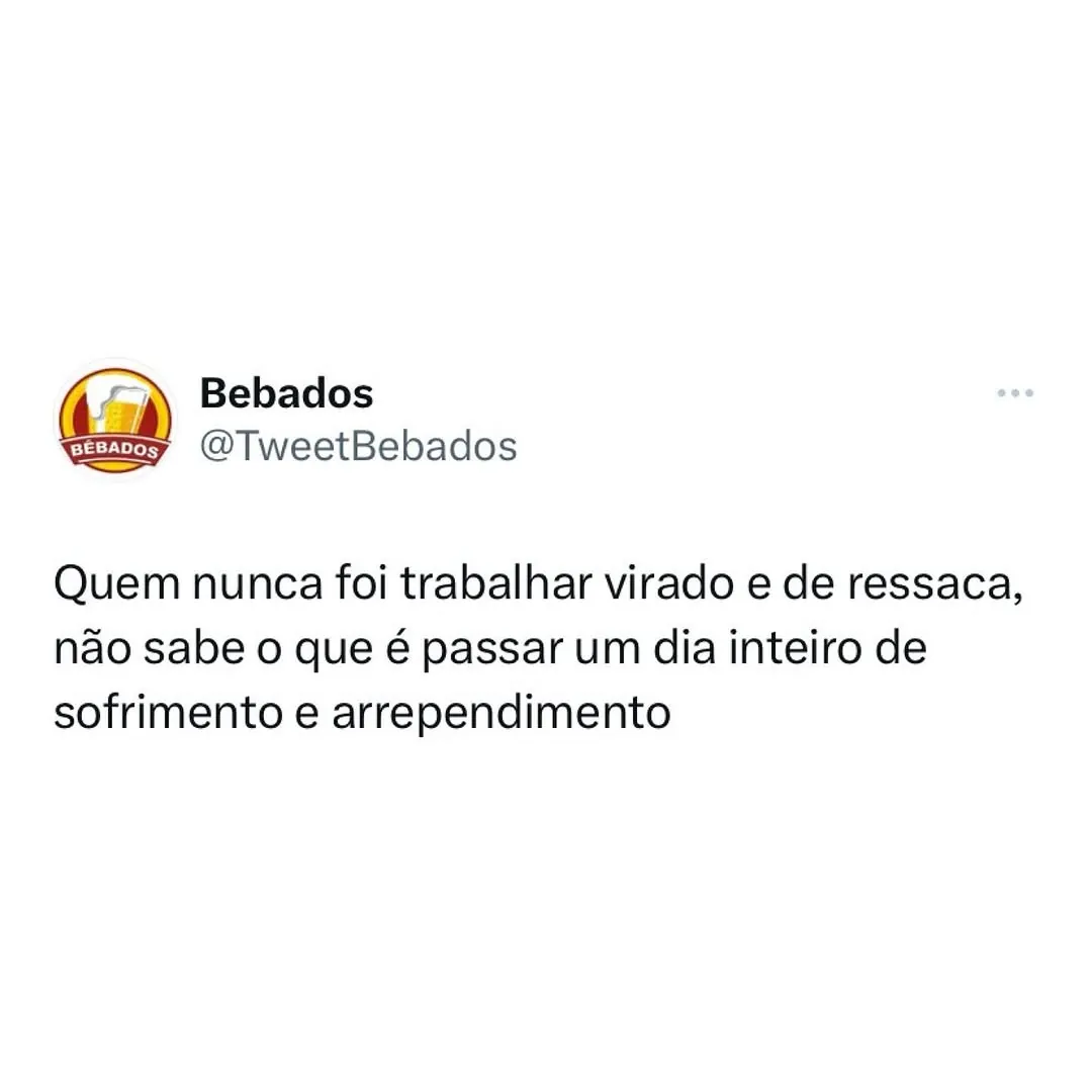 meme de ressaca no trabalho com texto sobre sofrimento e arrependimento