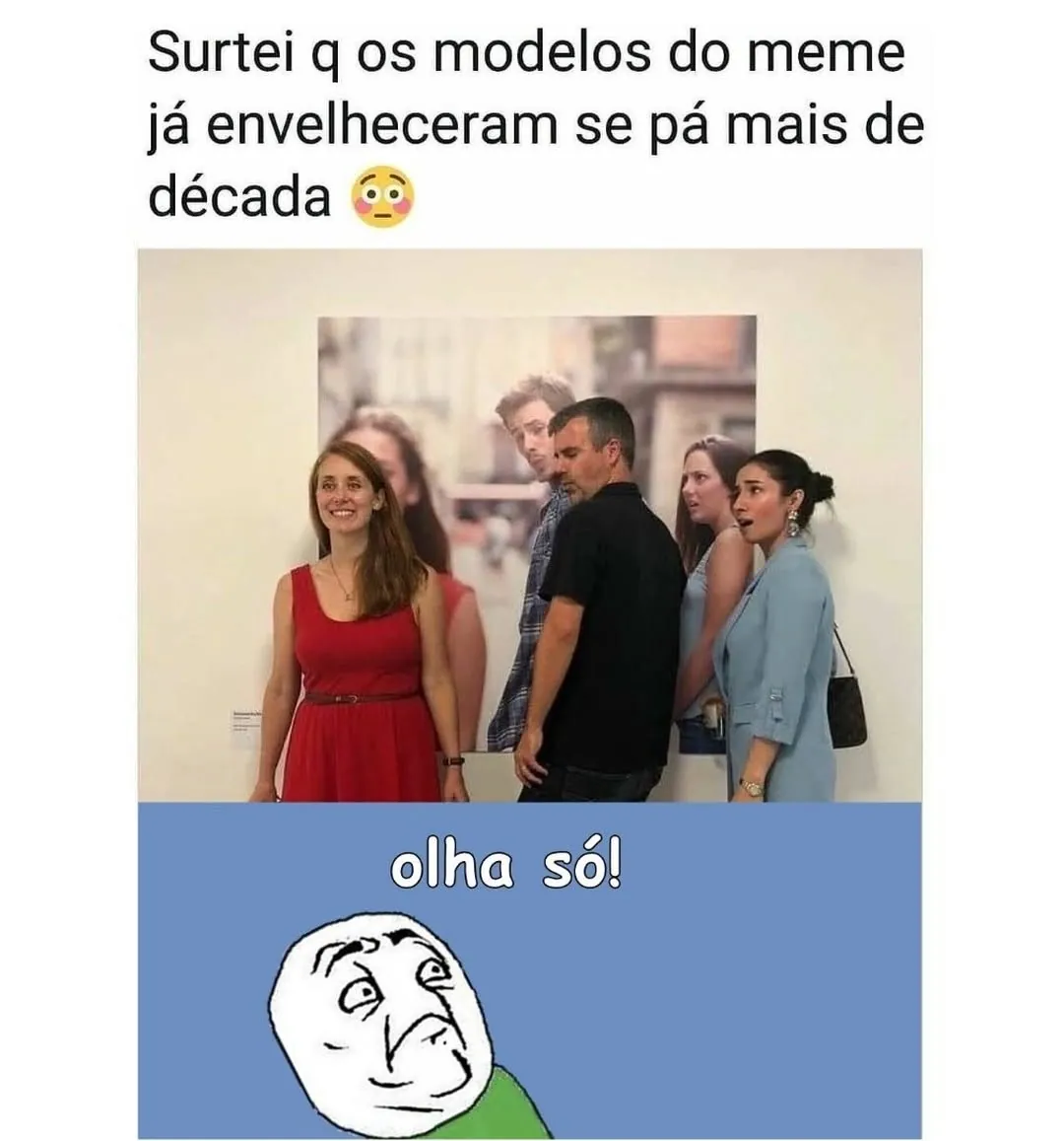 Meme de modelos do meme envelheceram mais de uma década, com visitantes olhando uma foto e desenho surpreso.